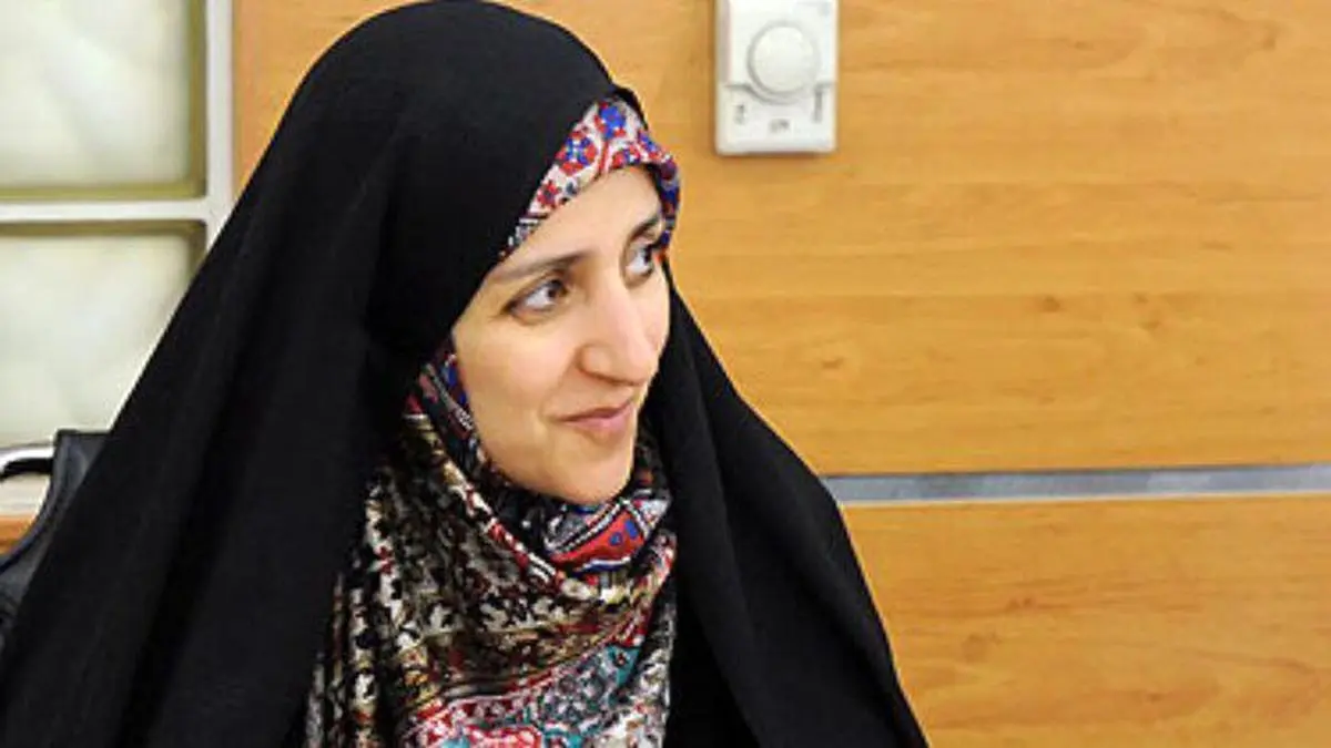 معاون پزشکیان: لایحه حجاب نظام کشور را به‌هم می‌ریخت | نباید زنان را مقابل هم قرار داد