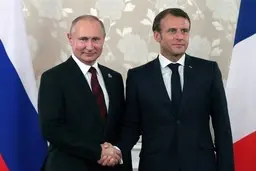 گفتگوی تلفنی پوتین و مکرون درباره موضوعات دوجانبه و بین‌المللی