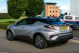 چرا تویوتا سراغ  تولید تویوتا C-HR رفت؟

