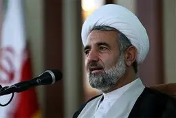
در ایران رئیس جمهور مثل کمک خلبان است

