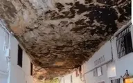 یک شهر عجیب، در زیر سقف‌های سنگی!+ویدئو