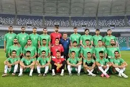 مربی تیم ملی درباره روند ورود به آمریکا: پرواز تقریباً کوتاه بود و حدود ۴۵ تا ۵۰ دقیقه طول کشید | پس از اینکه به لس‌آنجلس رسیدیم، بچه‌ها در گروه‌های کوچک از سیستم کنترل گذرنامه عبور کردند | در فرودگاه معطلی نداشتیم
