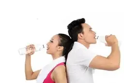 آب خوردن بعد از ارضا شدن در رابطه جنسی خوب یا بد؟ | آب سرد بهتر است یا آب گرم ؟| عوارض وحشتناک آب خوردن بعد از ارضا شدن!