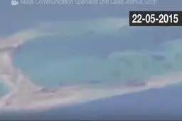 «میو» افسر نیروی دریایی چین در پاسخ به هواپیمای جنگنده آمریکایی + ویدئو 