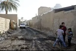  بنیاد مستضعفان  |  زمین های زیادی داریم که در تصرف مردم است /معمولا با اقشار ضعیف تفاهم می‌کنیم

