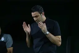 جواد نکونام پست خداحافظی‌اش را پاک کرد! | جواد نکونام روی نیمکت استقلال ماندنی شد