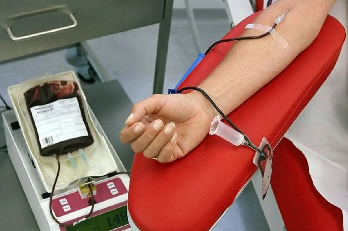 رکورد اهدای خون جهان در دست یک زن ۸۰ ساله