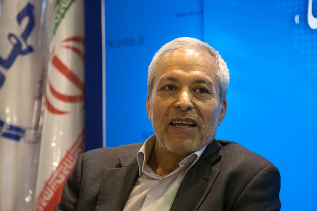 میرلوحی: درست نیست جایگاه ریاست جمهوری را تضعیف کنیم