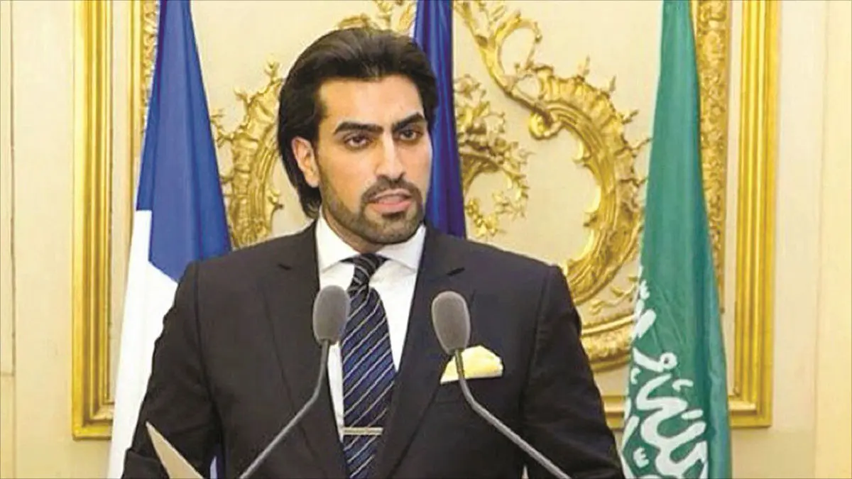 
نماینده پارلمان اروپا  |    شاهزاده بازداشتی توسط مقام‌های سعودی به مکان سری منتقل شدند
