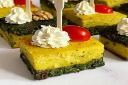 طرز تهیه کوکوی دو رنگ ترکیبی سیب زمینی و سبزی | ناهار کوکوی دو رنگ درست کن، محشر میشه 