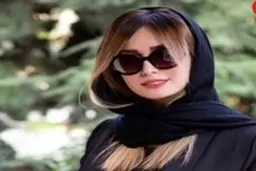 همسر شاهرخ استخری با کت و شلوار!