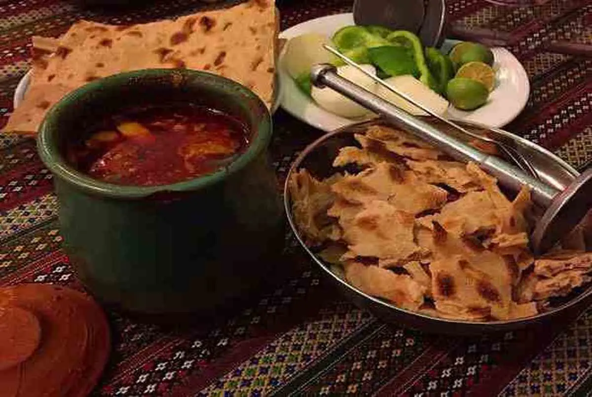 بیماری‌هایی که از خوردن آبگوشت پدید می‌آیند