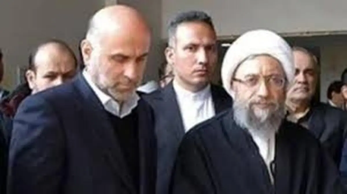 دو پرسش ساده و صریح از آقای صادق لاریجانی دربارۀ اکبر طبری 