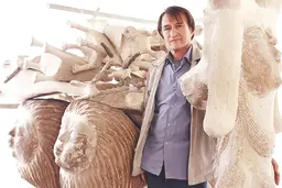 درجستجوی دنیای بدون جنگ | ما هنرمندان افغانستانی مثل بچه‌های بی‌سرپرست هستیم