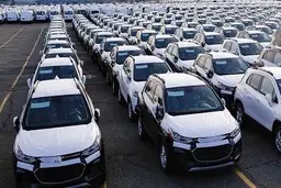 بررسی جدیدترین قیمت خودروهای خارجی | یک روزه ۲۵۰ میلیون افزایش قیمت؟
