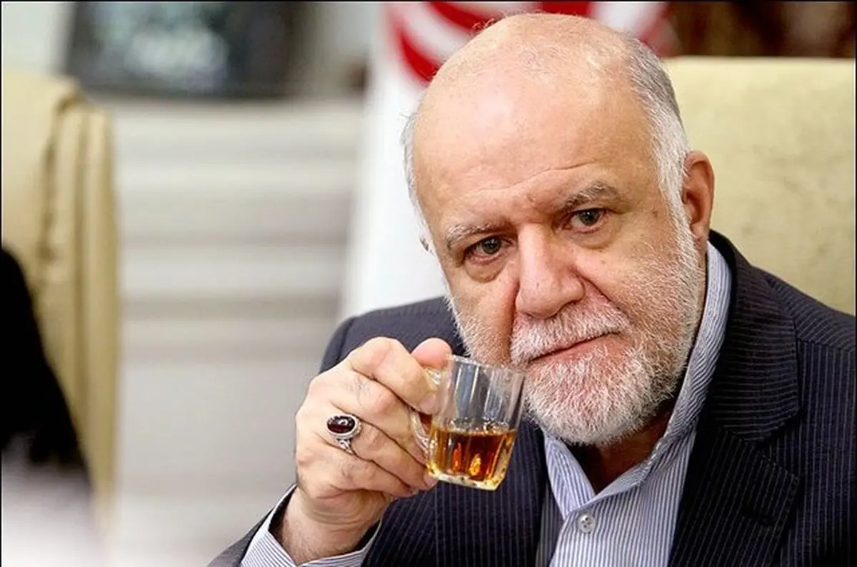 زنگنه: پیشنهاد کاهش حداقل ۱۰ میلیون بشکه‌ای عرضه نفت مطرح است
