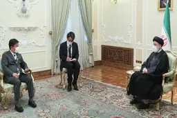 رئیسی در دیدار وزیر خارجه ژاپن: تاخیر در آزادسازی دارایی های ایران در بانک های ژاپنی توجیه پذیر نیست