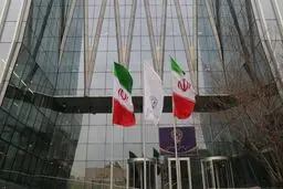 مشاور شهردار: بورس تهران پلمب نشده؛ درِ پارکینگش را پلمب کرده‌ایم