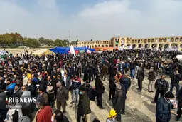 مردم چیزی بیش از حق واقعی خود برای یک زندگی شرافتمندانه نمی‌خواهند/چرا واقعیت‌ها را وارونه جلوه می‌دهید؟