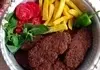 شامی منجیل، طعمی اصیل از گیلان | ترکیبی خوش‌عطر از سبزیجات و گوشت محلی +ویدئو