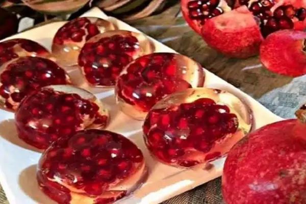 ژله انار، دسری شیک و آسان برای شب یلدا | فقط با دو ماده اصلی درستش کن +ویدئو