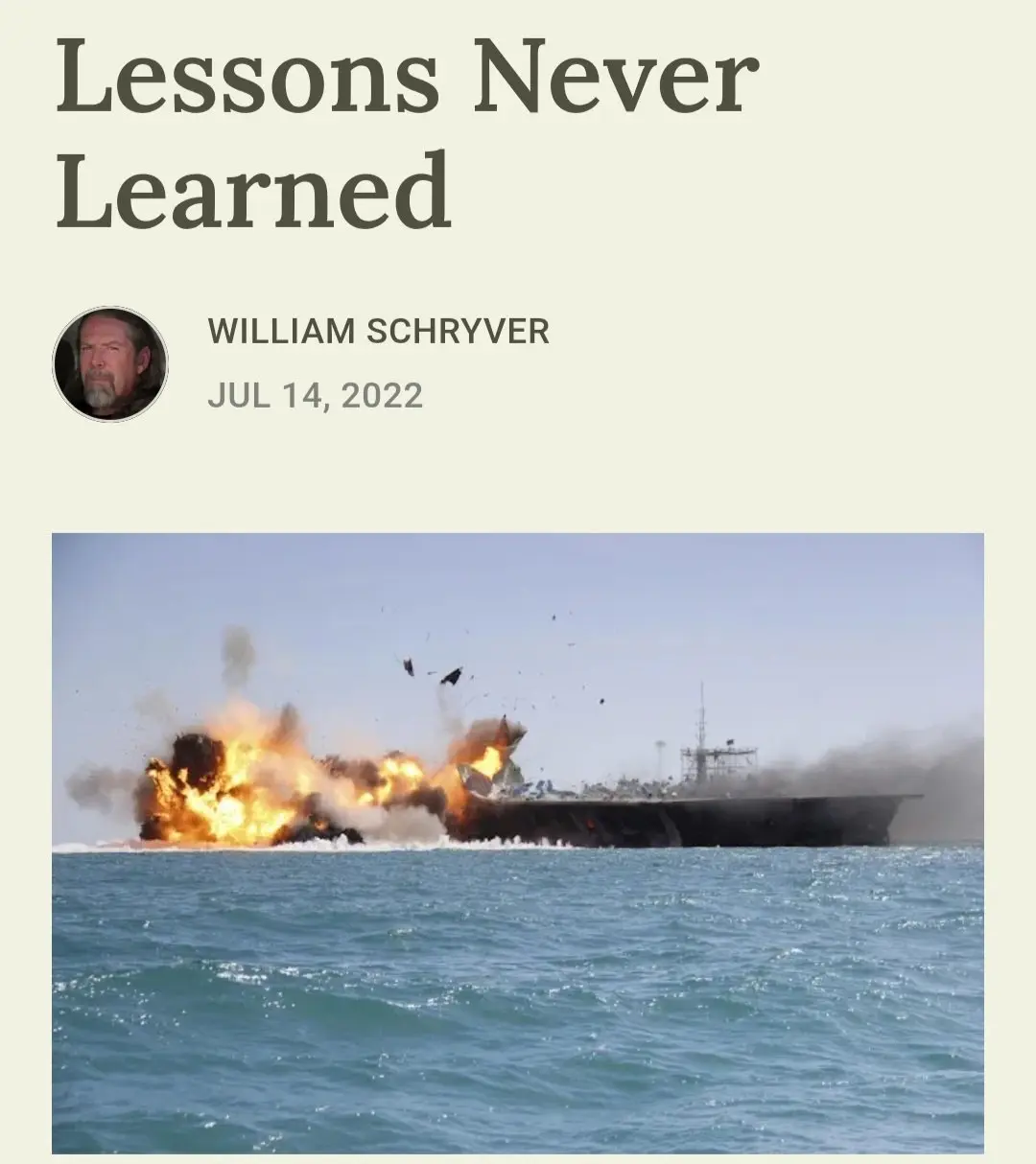 درس‌هایی که هرگز آموخته نشدند | ایران ماکت یک ناو هواپیمابر آمریکا را بمباران می‌کند