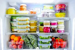 این مواد غذایی در فریزر تبدیل به سم می شوند! |  این مواد غذایی را فریز نکنید