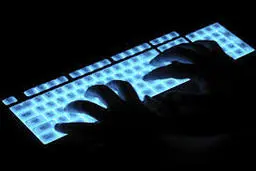 سارقی که از حساب بانکی 340 نفر سرقت کرده بود دستگیر شد
