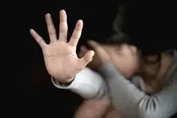 در 18 سالگی به من تجاوز شده چطوری به خواستگارم بگم؟ 