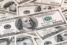 قیمت دلار ریخت| مردم به فروش روی آوردند