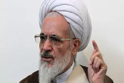 آیت‌الله بیات زنجانی: عوامل "قطع اینترنت" باید به "قیمت روز" ضرر مردم را جبران کنند + تصویر