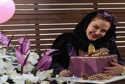 عکس لو رفته بهاره رهنما در حال رانندگی با اتوبوس