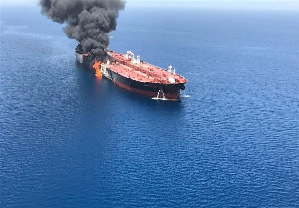  نفتکش آتش گرفته  در نزدیکی سواحل چین متعلق به ایران است ؟
