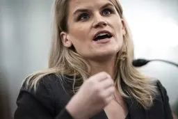 افشاگری علیه فیس‌بوک در کنگره