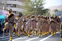  آغاز رژه روز ۲۹ فروردین 