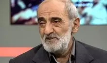 حسین شریعتمداری، مدیرمسئول روزنامه کیهان، تندروی را ستود و میانه‌روی را انحراف نامید!