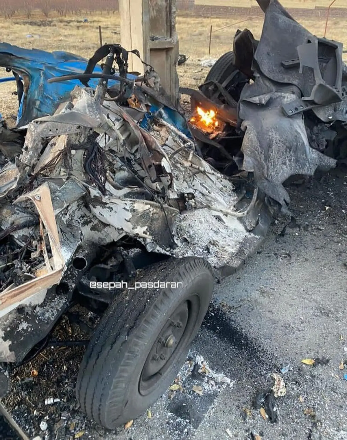 تصویری از نیسان انتحاری حمله‌کننده به خودروی شهید فخری‌زاده