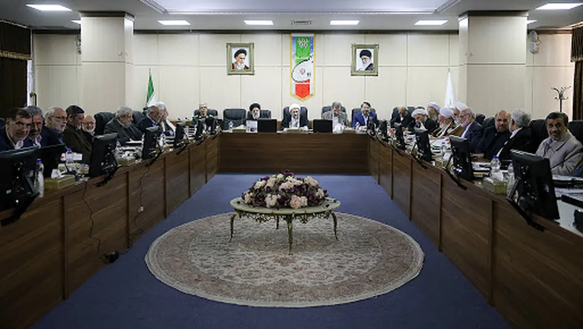 ‌ اکنون 2 شورای نگهبان داریم؟!