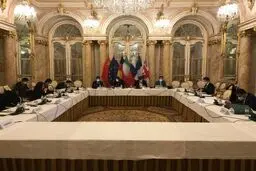 نشست کارشناسی رفع تحریم‌ها در وین برگزار شد
