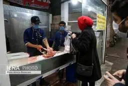 تقاضای مردم برای خرید مرغ ۷۰درصد کاهش یافت