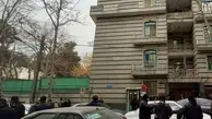 حمله مسلحانه به سفارت آذربایجان در تهران |سفیر ایران در باکو احضار شد
| رئیس سرویس امنیتی سفارت جمهوری باکو کشته شد | دلیل تیراندازی چه بود؟ +ویدئو اعتراف ضارب