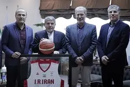  ماجرای دشمنی شدید ۲مربی بزرگ بسکتبال ایران را رییس فدراسیون تایید کرد