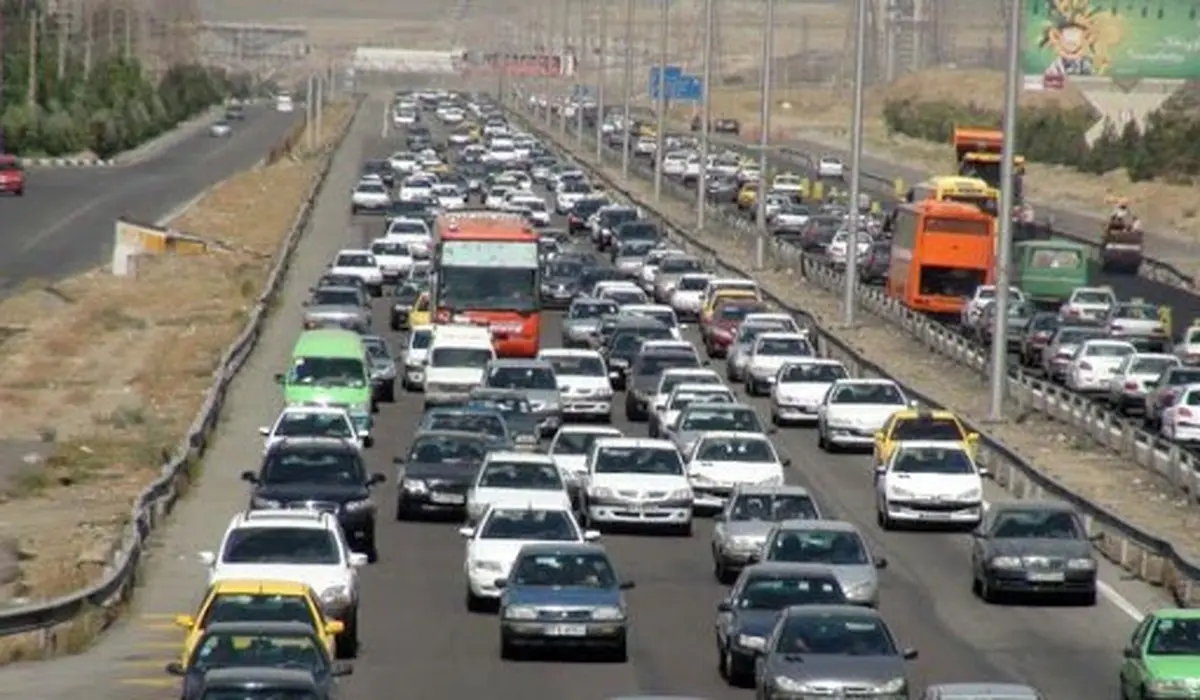 وزارت کشور: ممنوعیت فعالیت‌های خدماتی و حمل و نقل در تهران صحت ندارد