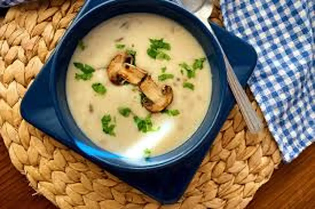 اینبار سوپ قارچ رو به سبک فرانسوی ها بپز! | طرز تهیه سوپ قارچ فرانسوی +ویدئو