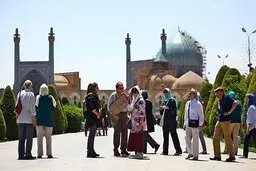 ممنوعیت‌های خودسرانه برای گردشگران
