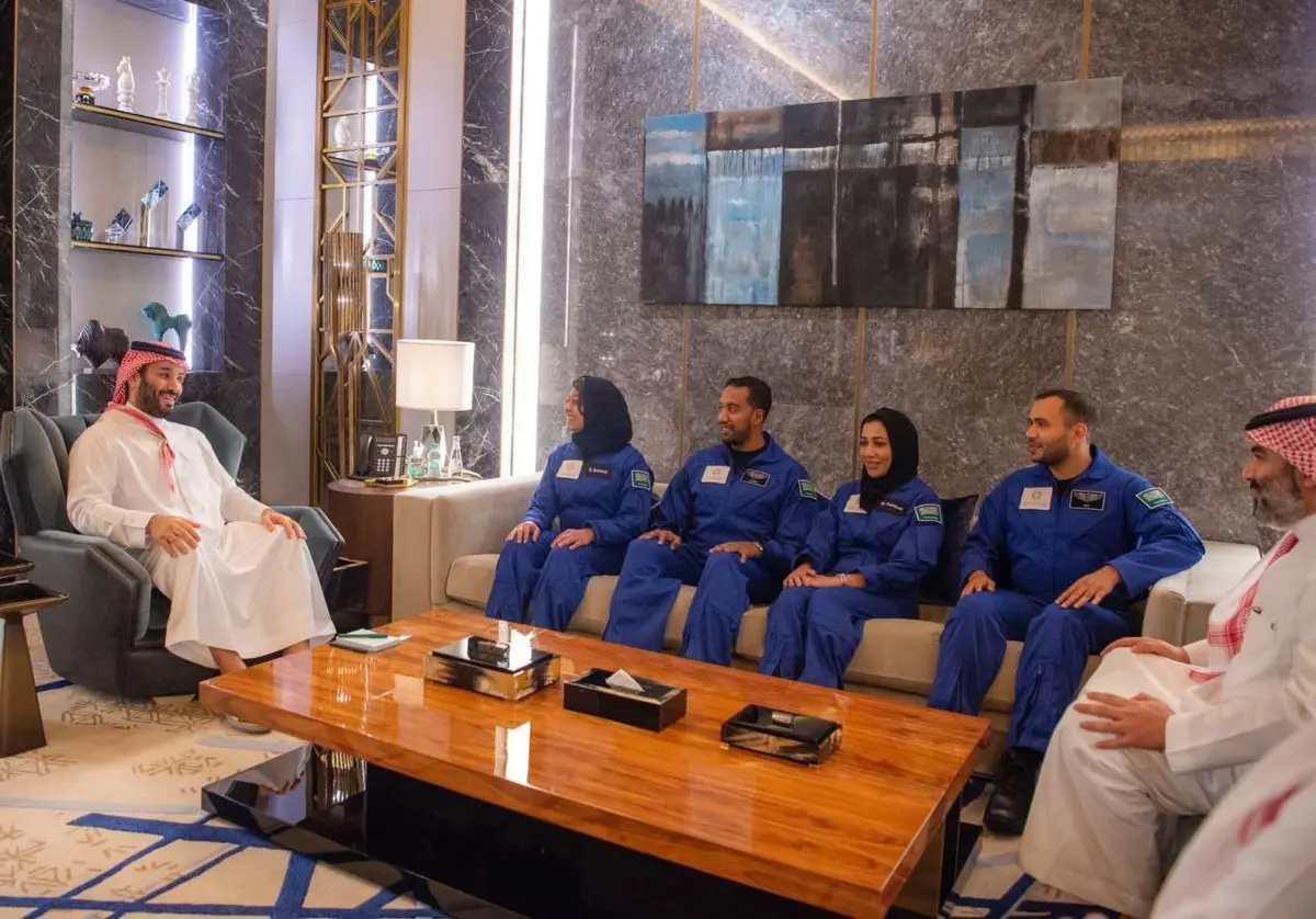 ملاقات عجیب فضانوردان سعودی با محمد بن سلمان | برنامه جدید عربستان فتح مریخ است؟! + عکس
