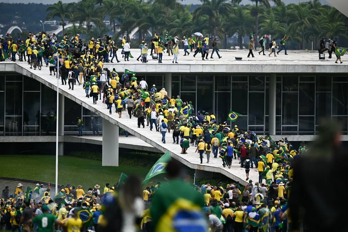شباهت هشت به شش | شورش هشتم ژانویه در برزیل چه شباهتی به شورش ششم ژانویه در آمریکا دارد؟