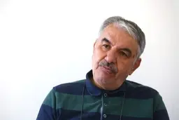 پایداری‌ها بدون عمق فکری، ادعاهای بزرگ می‌کنند | محمد نعیمی‌پور :معتقدم جناح‌های تندرو به‌تدریج به حاشیه رانده می‌شوند
