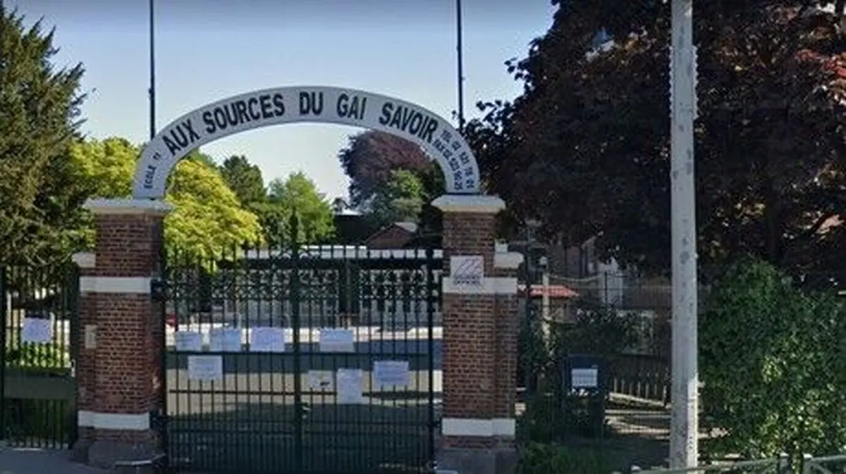 دولت بلژیک یک معلم توهین‌کننده به پیامبر(ص) را از کار تعلیق کرد