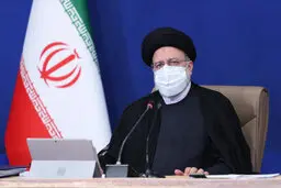 همکاری در مجامع بین‌المللی برای خنثی‌سازی تحریم ضروری است